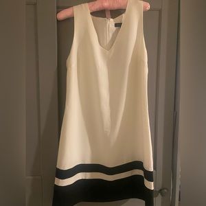 NWT-Banana republic shift dress size 6
